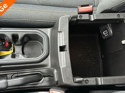 Used 2025 Jeep Wrangler Unlimited Sahara w/ Safety Group image 24