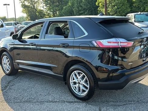 Used 2024 Ford Edge SEL w/ Convenience Package AWD/4WD image 5