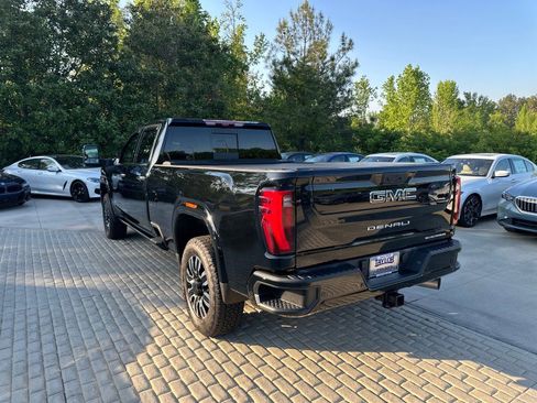 Used 2024 GMC Sierra 3500 Denali Ultimate AWD/4WD image 7