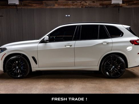 Used 2022 BMW X5 xDrive40i w/ M Sport Package AWD/4WD image 5