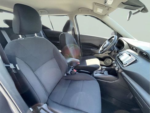 Used 2023 Nissan Kicks S FWD image 20