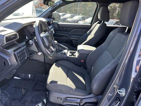 Certified 2025 Toyota 4Runner SR5 image 16