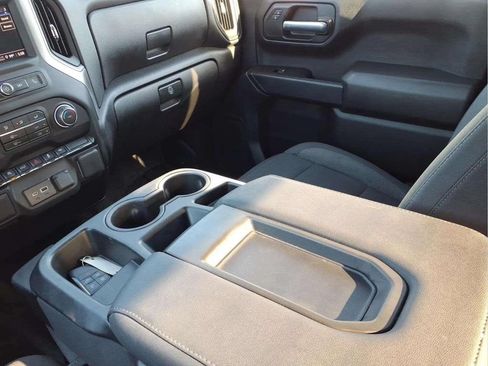 Used 2026 Chevrolet Silverado 1500 Custom w/ Turbomax Blackout Package RWD image 12