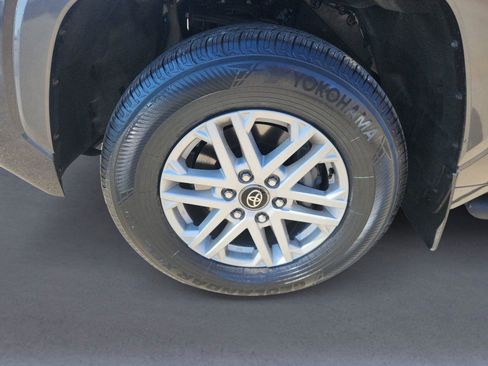 Used 2022 Toyota Tundra SR5 w/ TRD Sport Package image 9