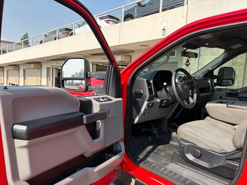 Used 2020 Ford F150 XLT w/ Max Trailer Tow Package AWD/4WD image 16