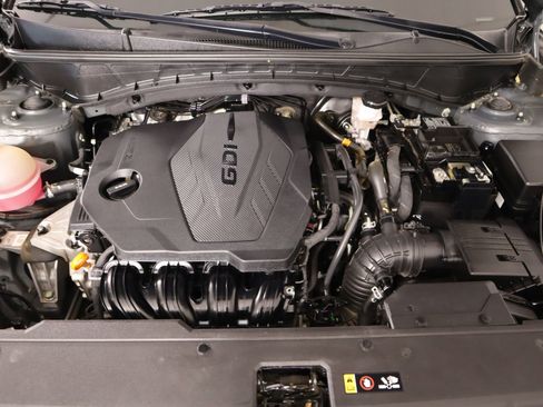 Used 2022 Hyundai Tucson SE image 18