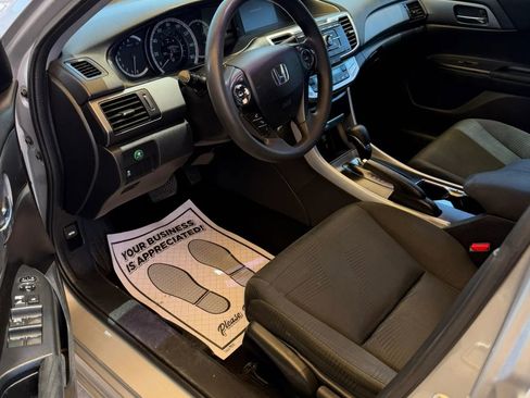 Used 2014 Honda Accord LX image 8