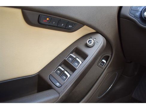 Used 2016 Audi A4 2.0T Premium Plus w/ Technology Package image 26