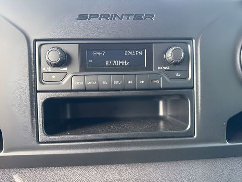 Used 2025 Mercedes-Benz Sprinter 2500 image 13