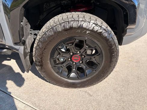 Used 2025 Toyota 4Runner TRD Pro AWD/4WD image 37