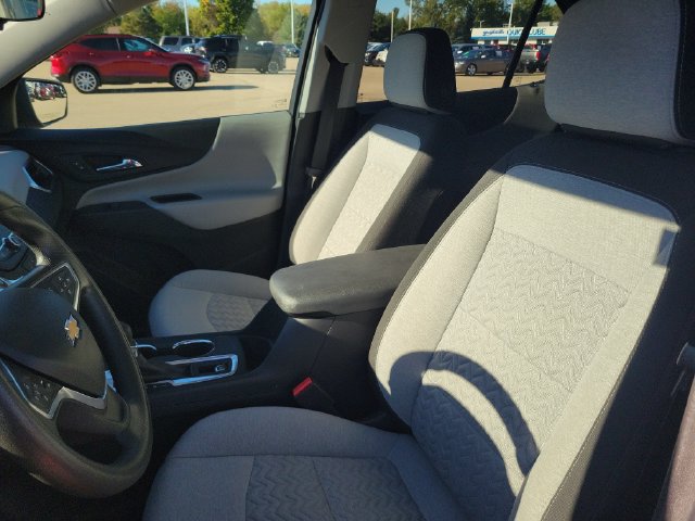 Used 2023 Chevrolet Equinox LT FWD image 5