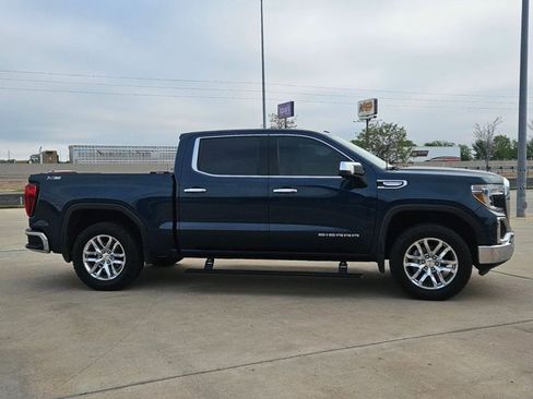 Used 2021 GMC Sierra 1500 SLT image 4
