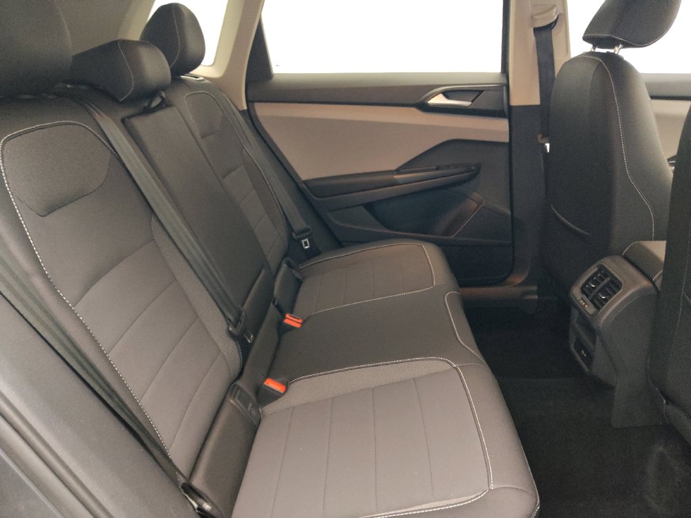Used 2023 Volkswagen Taos SE FWD image 19