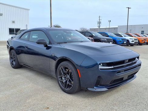 New 2026 Dodge Charger Scat Pack w/ Blacktop Package AWD/4WD image 2