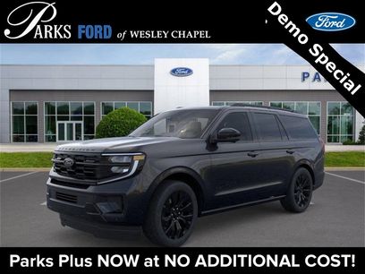 New 2025 Ford Expedition Platinum w/ Stealth Appearance Package