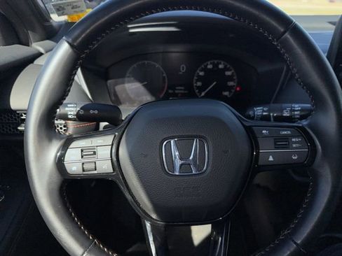 Used 2025 Honda HR-V Sport image 34