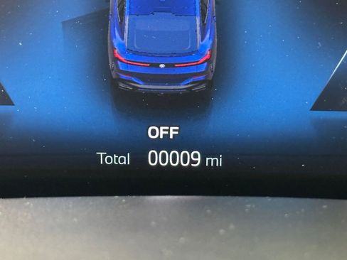 New 2026 BMW X6 xDrive40i w/ Executive Package image 19