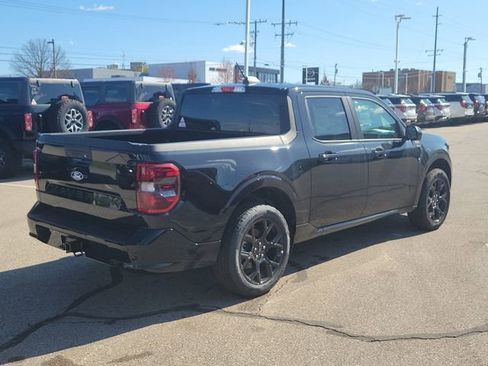 New 2026 Ford Maverick Lobo AWD/4WD image 4