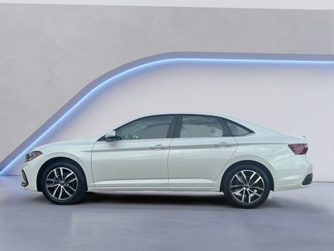 New 2026 Volkswagen Jetta SE FWD image 4