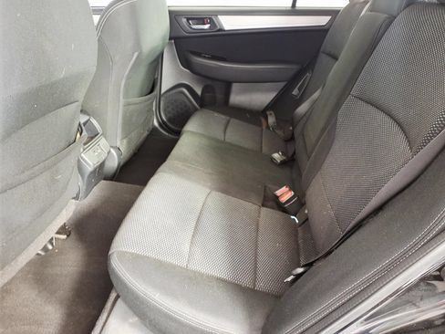 Used 2019 Subaru Outback 2.5i Premium AWD/4WD image 10