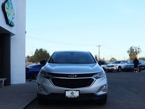Used 2020 Chevrolet Equinox LS w/ LS Convenience Package image 16