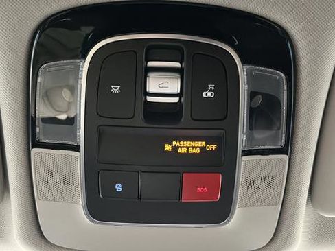 Used 2022 Hyundai Tucson Limited w/ Cargo Package AWD/4WD image 36