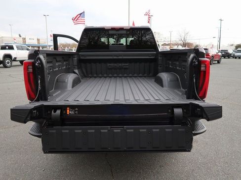 New 2026 GMC Sierra 2500 Denali w/ Denali Reserve Package image 23