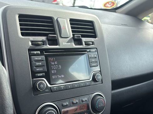 Used 2017 Nissan Leaf S image 20