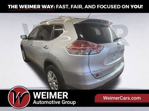Used 2016 Nissan Rogue S w/ Appearance Package AWD/4WD image 6