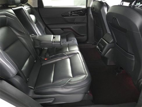 New 2026 Lincoln Nautilus Premier w/ Jet Appearance Package image 17