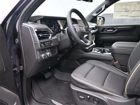 New 2026 GMC Yukon Elevation image 7