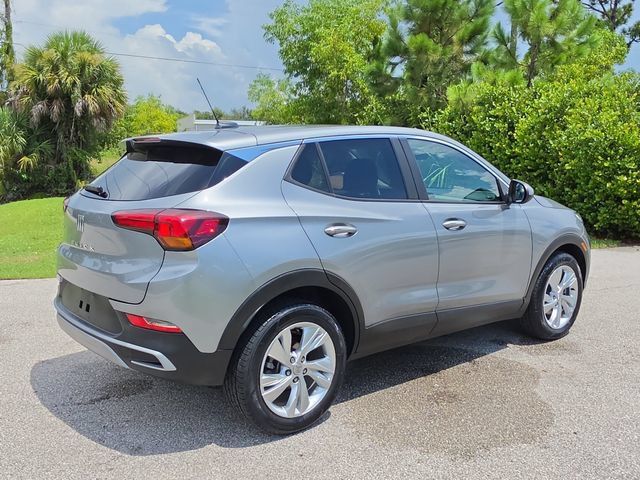 Certified 2024 Buick Encore GX Preferred FWD image 4