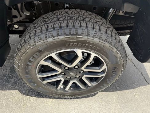 Used 2026 Ford Ranger Lariat w/ FX4 Off-Road Package AWD/4WD image 15