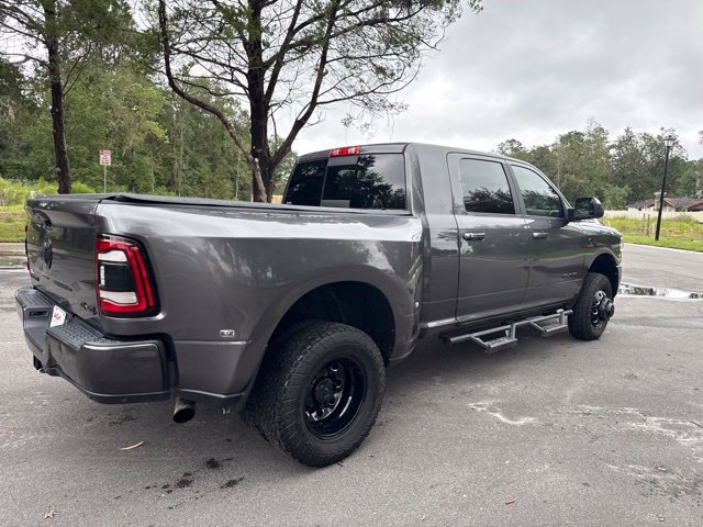 Used 2022 RAM 3500 Big Horn w/ Level C Equiment Group AWD/4WD image 3