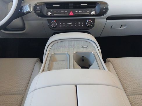 New 2026 Hyundai Palisade Calligraphy FWD image 11