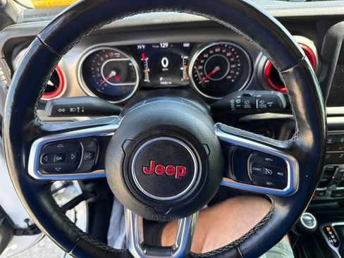 Used 2020 Jeep Wrangler Unlimited Rubicon AWD/4WD image 22