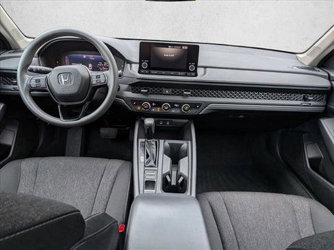 Used 2024 Honda Accord EX image 17