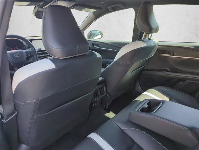 Used 2025 Toyota Camry SE w/ Multimedia Upgrade Package FWD image 22