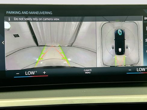 Used 2023 BMW i4 eDrive35 RWD image 15