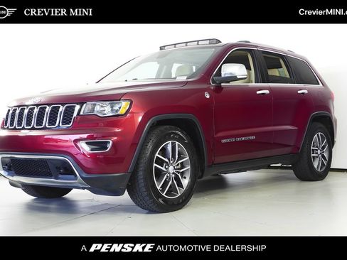 Used 2018 Jeep Grand Cherokee Limited AWD/4WD image 1