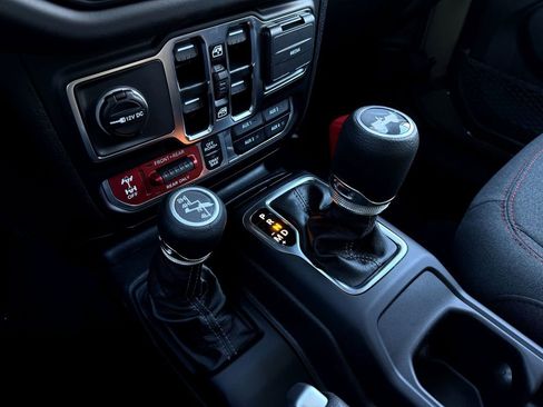 New 2026 Jeep Wrangler Unlimited Rubicon w/ Safety Group image 23