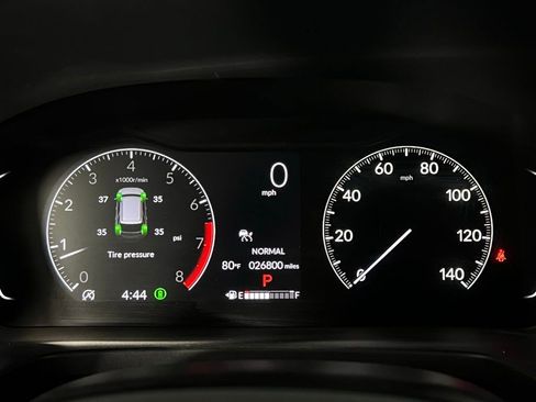 Used 2024 Honda Pilot TrailSport image 14