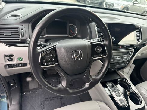 Used 2019 Honda Pilot Touring image 25