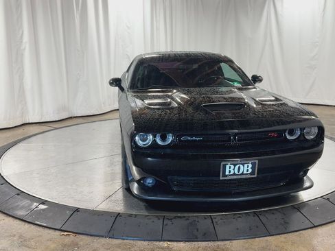 Used 2021 Dodge Challenger R/T Scat Pack w/ Plus Package image 4