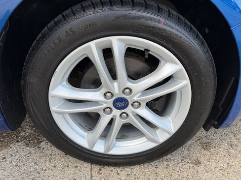 Used 2018 Ford Fusion S FWD image 33