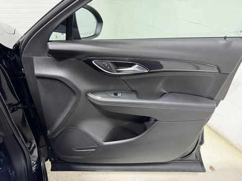 Used 2023 Buick Envision Essence w/ Sport Touring Package image 34