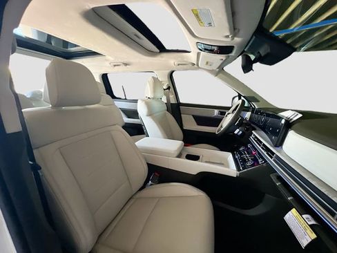 New 2025 Hyundai Santa Fe Calligraphy image 31