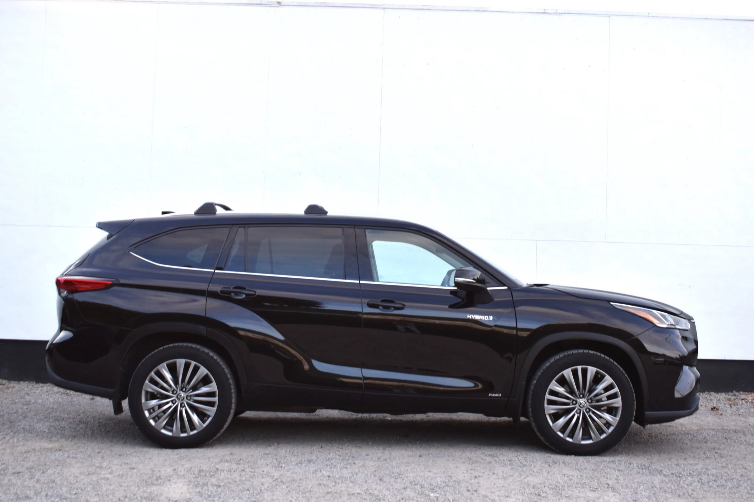 Used 2021 Toyota Highlander Platinum AWD/4WD image 6