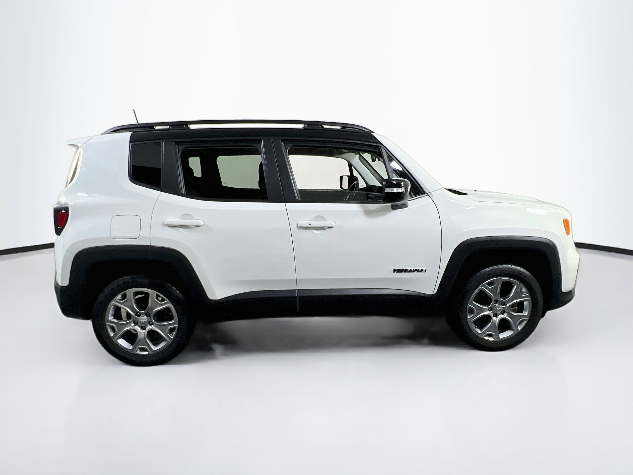 Used 2023 Jeep Renegade Limited AWD/4WD image 4