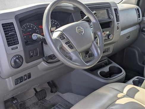 Used 2016 Nissan NV 3500 SL image 7